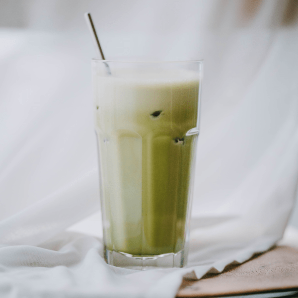 Iced matcha coconut